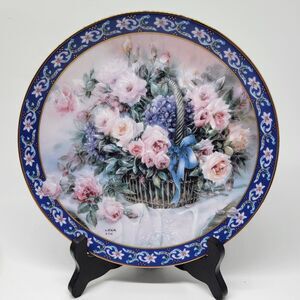 W.L.George Lena Liu's Basket Bouquets "ROSES" Floral Collector Plate VGC